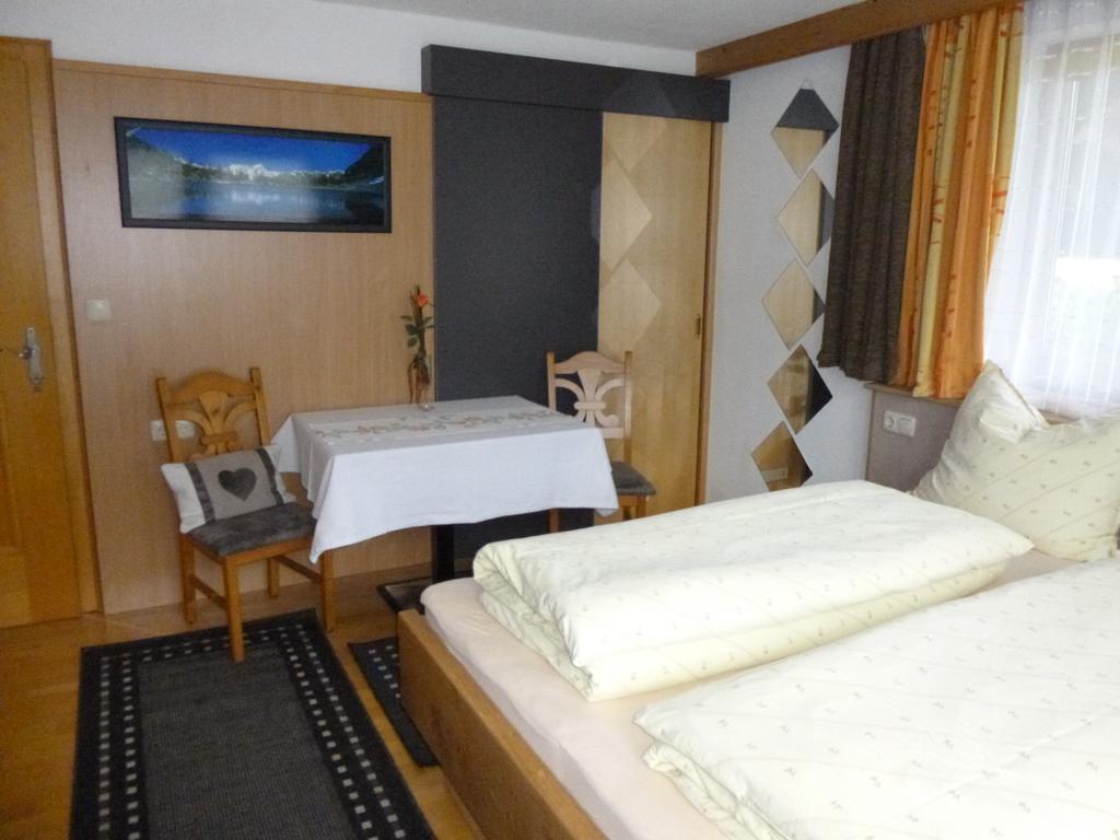 Ferienwohnungen Hauser Waidring Δωμάτιο φωτογραφία
